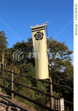 岐阜城にある織田家の幟　織田木瓜 135290818