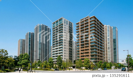 タワーマンション　高級マンション　タワマン　商業施設　 135291611