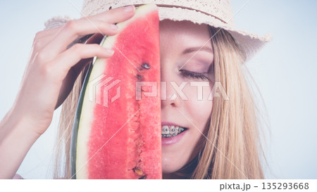 woman holding watermelon fruit woman holding watermelon fruit 135293668