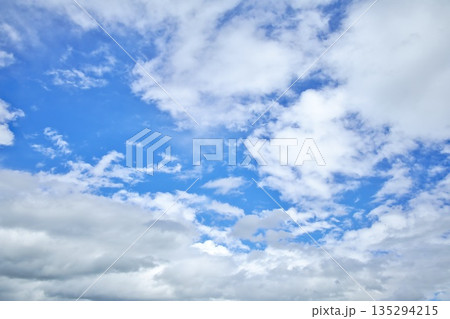 New Zealand Wonderful Sky Replacement Mostly Cloudy 135294215