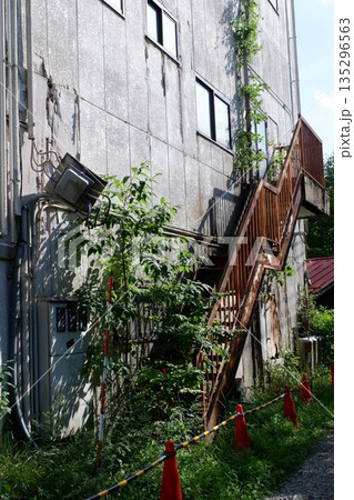 清里のホテル廃墟 135296563