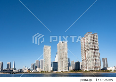 豊洲から晴海方面を見た風景 豊洲から晴海方面を見た風景 135296869