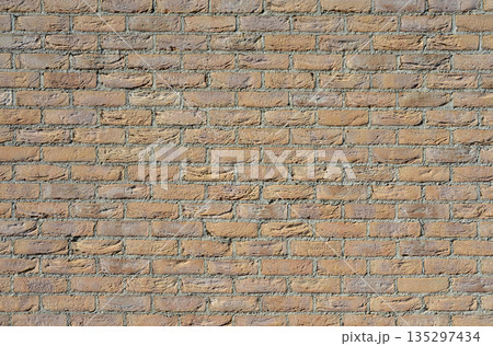 レンガ壁　背景 135297434