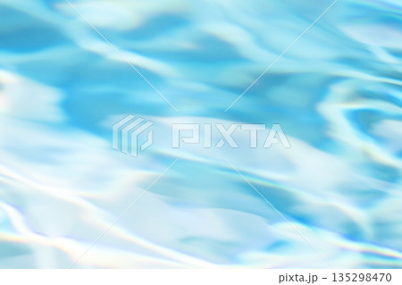 水面模様がつくる夏色のイメージ 135298470