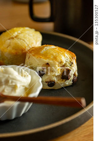 スコーン 135300527