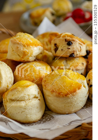 スコーン スコーン 135300529