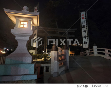 夜の寒川神社 夜の寒川神社 135301988