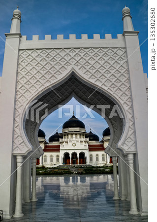 Beautiful view of Baiturrahman Mosque, Banda Aceh, Indonesia 135302680