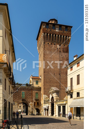 Castello gate in Vicenza, Italy Castello gate in Vicenza, Italy 135303185