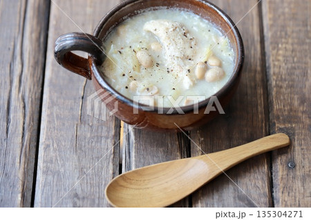 とろとろキャベツのタンパク質たっぷり豆乳スープ とろとろキャベツのタンパク質たっぷり豆乳スープ 135304271