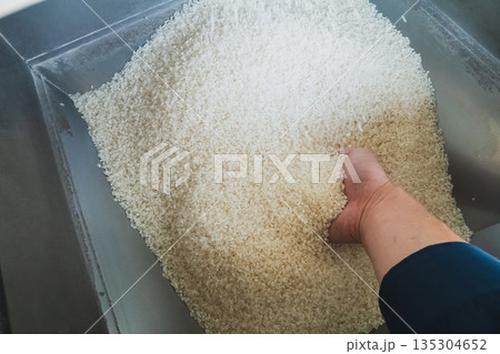 コイン精米機で精米 コイン精米機で精米 135304652