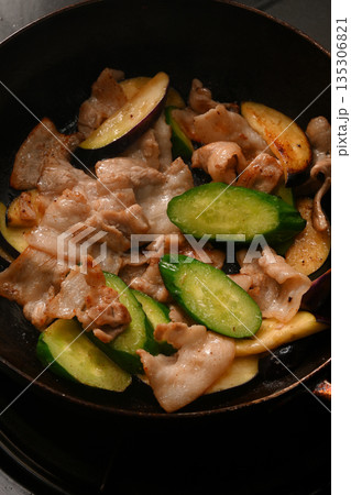 肉野菜炒め 135306821