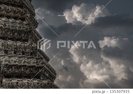 The roof of the Thai temple, along with the gable at the top of the temple roof that receives on beautiful sun. The roof of the Thai temple, along with the gable at the top of the temple roof that receives on beautiful sun. 135307935