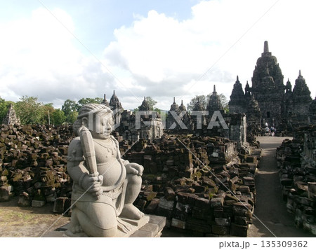プランバナン寺院群 sewu temple 135309362