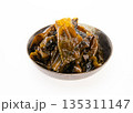 Brown seaweed in black bowl.Japanese food. 135311147