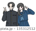 制服を着てピースをする学生男女のイラスト 学生イメージ 135312512