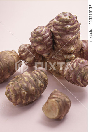 きくいも 菊芋　美味しい日本の食材 135316157
