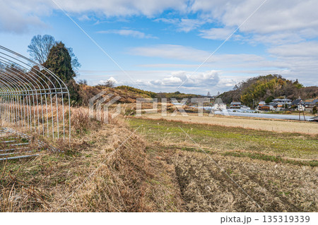 明日香村の田園風景　奈良県 135319339