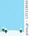 針葉樹と雪景色のアップリケ背景素材／縦型・淡ブルー 135319640