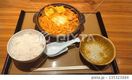 やよい軒の限定メニュー　チゲ定食 135323884