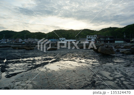 干潮の海 干潮の海 135324470