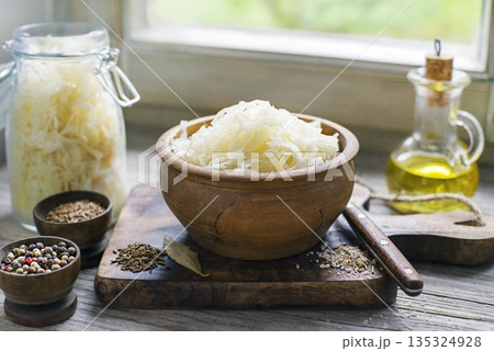 Sauerkraut Sauerkraut 135324928