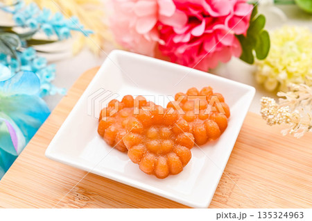 韓国伝統菓子　薬菓 135324963