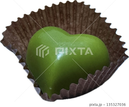 緑ハートのチョコレート単品 緑ハートのチョコレート単品 135327036