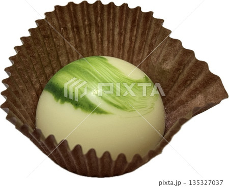 緑ペイントのホワイトチョコレート単品 135327037