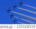 ブルーインパルスの曲技飛行 ブルーインパルスの曲技飛行 135328319