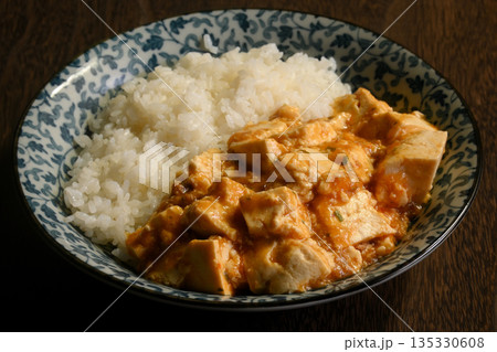 麻婆丼 麻婆丼 135330608
