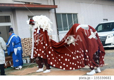相差 獅子舞 相差 獅子舞 135330681