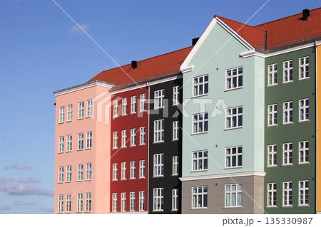 Little Nyhavn building in Skanderborg. Little Nyhavn is a residential development in Skanderborg, consisting of 72 homes inspired by Nyhavn in Copenhagen 135330987