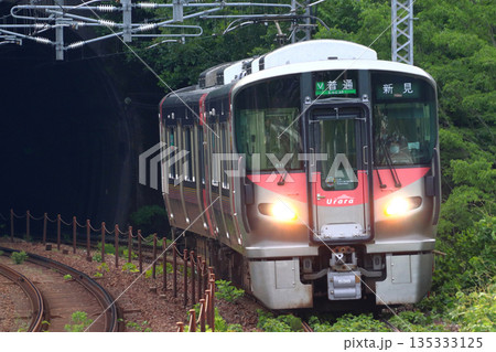 ［JR-V］伯備線227系Urara（岡山⇔新見） 135333125