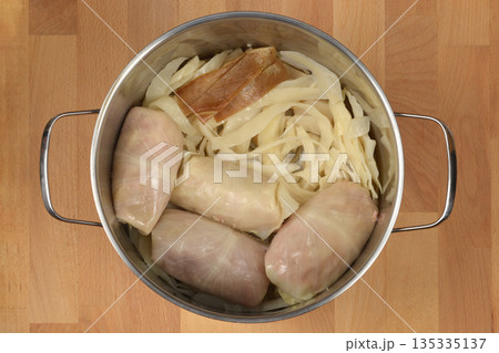 Raw sarma rolls in metal pot 135335137