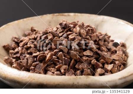 ［ペルー産　カカオ］カカオニブ 135341129