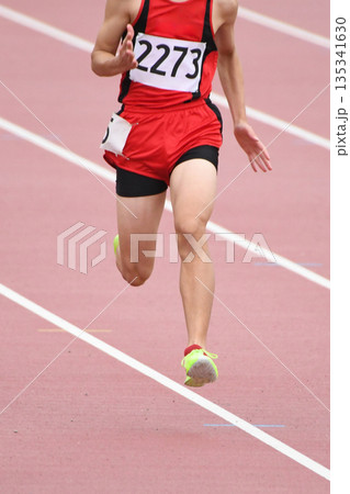 陸上競技 135341630