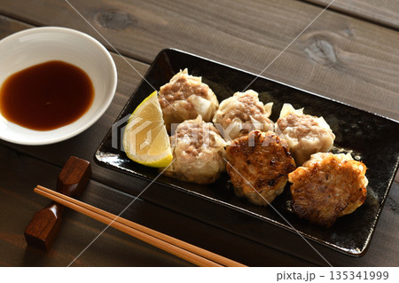 焼きシウマイ 焼きシウマイ 135341999