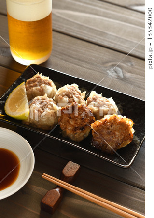 焼きシウマイ 焼きシウマイ 135342000