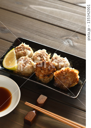 焼きシウマイ 135342001