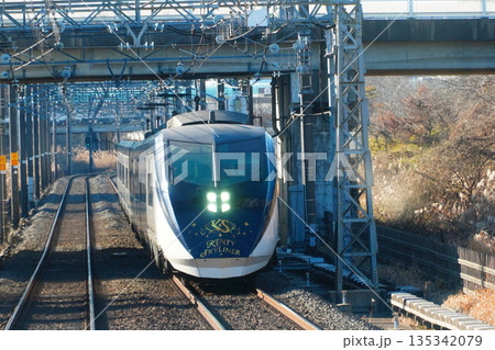京成スカイライナー 135342079