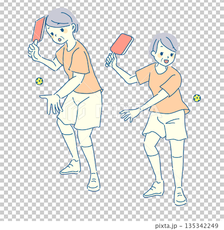 ピックルボールを楽しむ老人女性のイラストセット 135342249