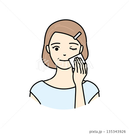 コットンを使って丁寧にスキンケアを行うシニア女性のイラスト コットンを使って丁寧にスキンケアを行うシニア女性のイラスト 135343926