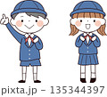 制服を着た子どもたち 135344397