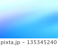 青、紫色系　ゆるやかなラインの抽象的背景 135345240
