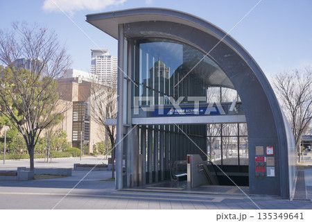 京阪電車 なにわ橋駅 135349641