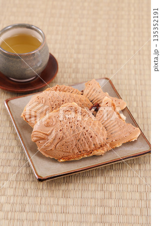 美味しそうなたい焼き 135352191