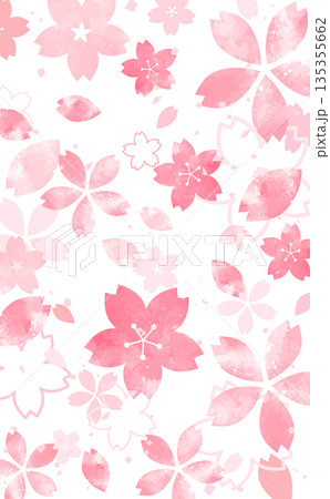 桜の手描き風の和風花びら背景_背景なし_縦 135355662