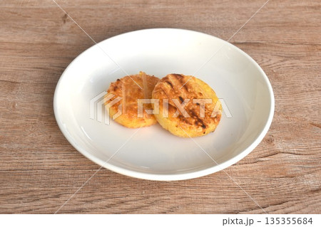 grilled sticky rice with egg Thai food arranging on plate 135355684