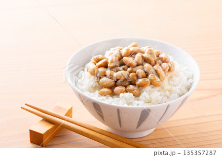 納豆ごはん 135357287
